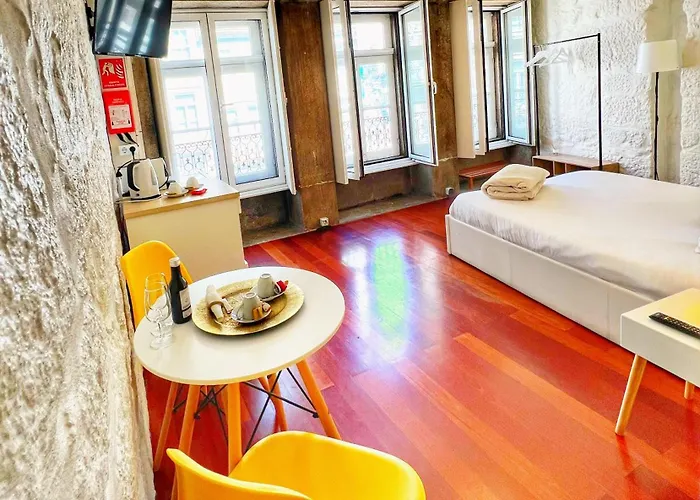 Sao Domingos Room II *